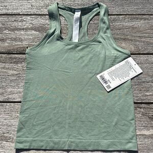 Lululemon Swiftly Tech Racerback Tank Top Race Length Grey Eucalyptus NWt‎